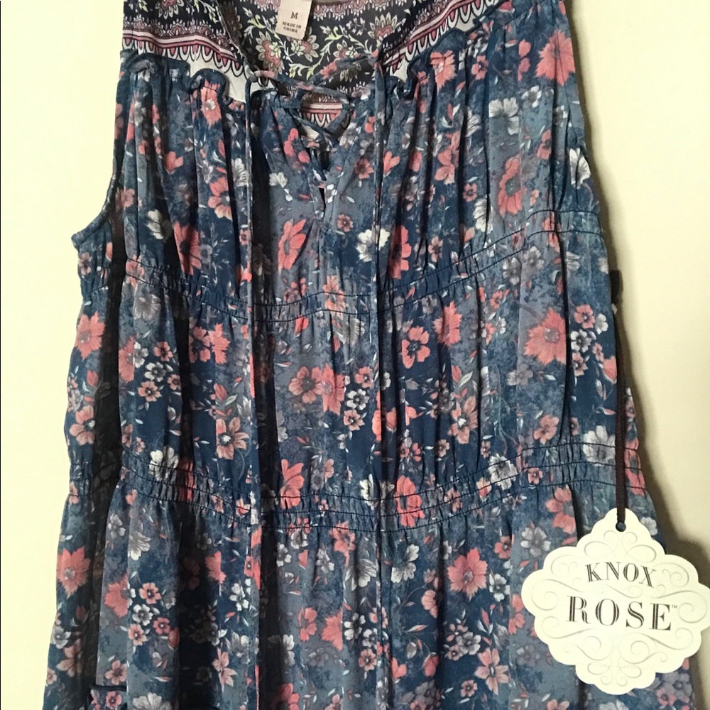 Medium Knox rose sleeveless tank nwt